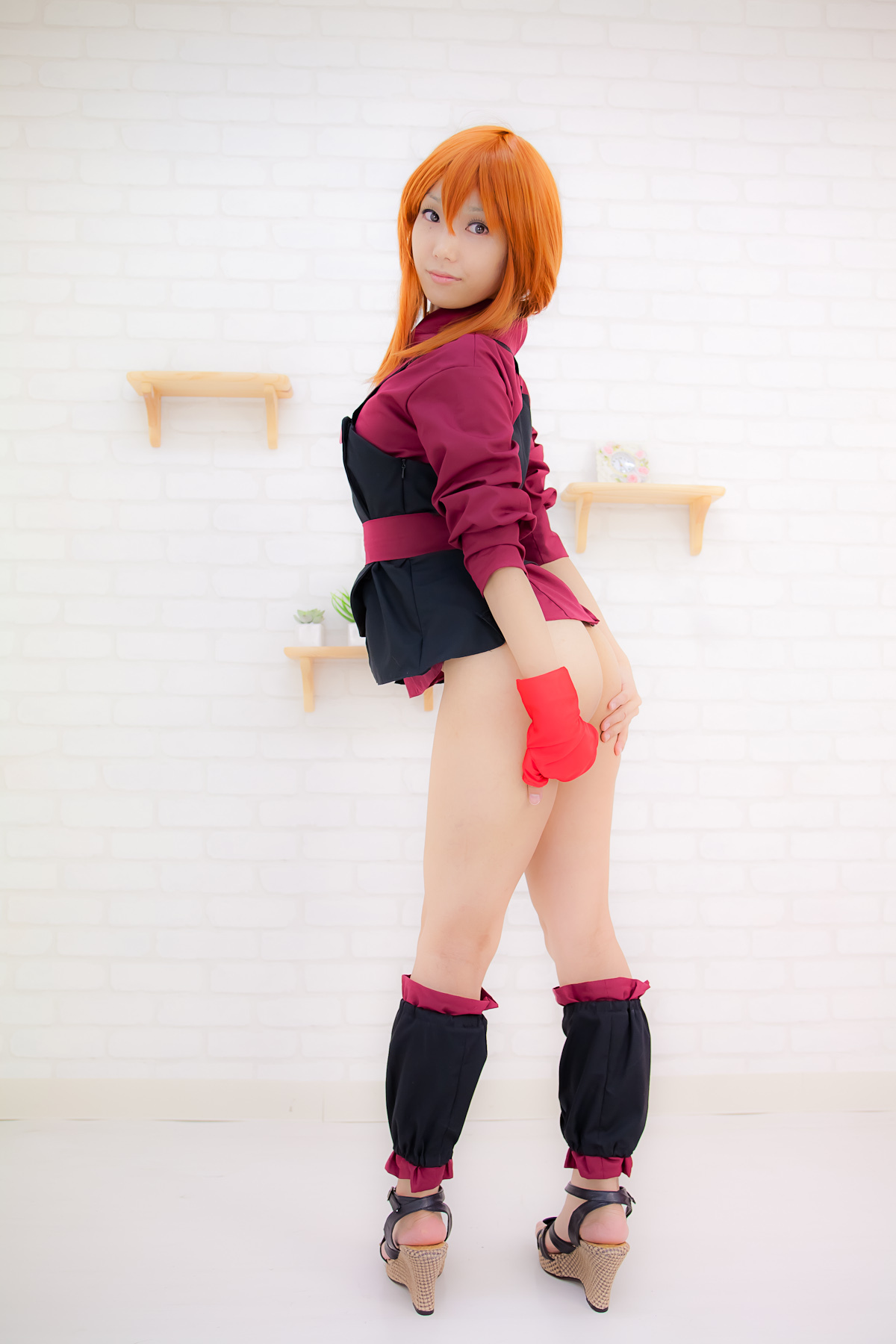 C79 制服诱惑 cosplay美女游戏套图  [lenfried] LF計画 第三套